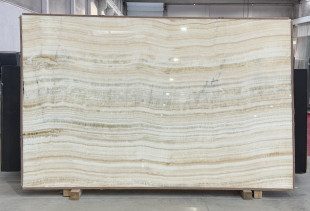 ONYX IVORY