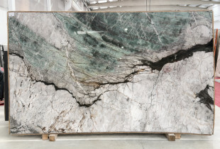 QUARTZITE BOTANIC CRYSTAL QUARTZITE BOTANIC CRYSTAL